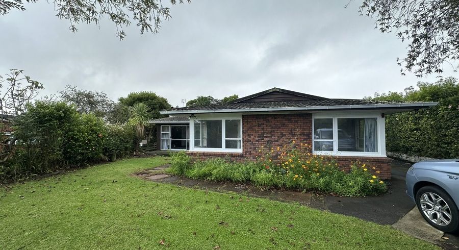  at 91 Daffodil Street, Titirangi, Waitakere City, Auckland