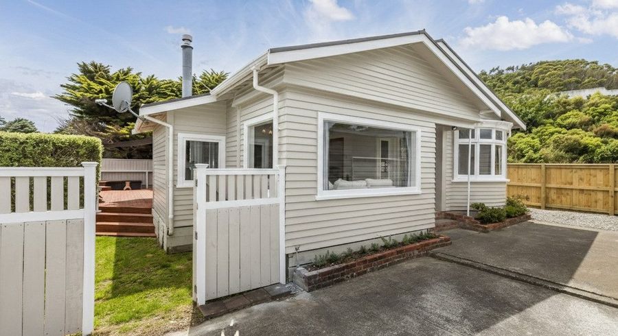  at 43a Collins Avenue, Tawa, Wellington, Wellington