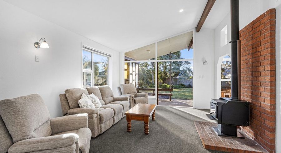  at 174 Beach Road, North New Brighton, Christchurch