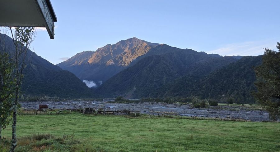  at 438 Poerua Valley Road, Harihari, Westland, West Coast
