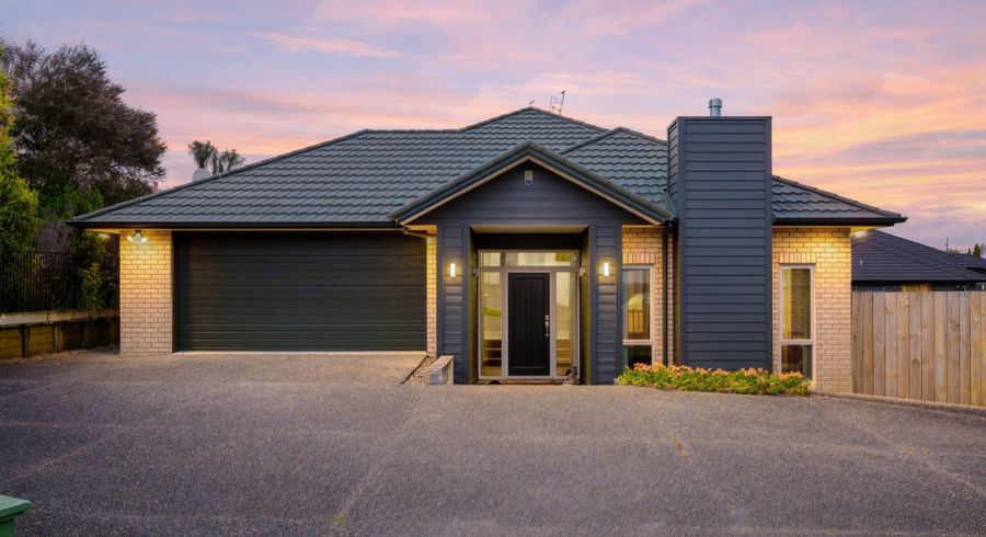  at 6 Cleeve Close, Huntington, Hamilton, Waikato