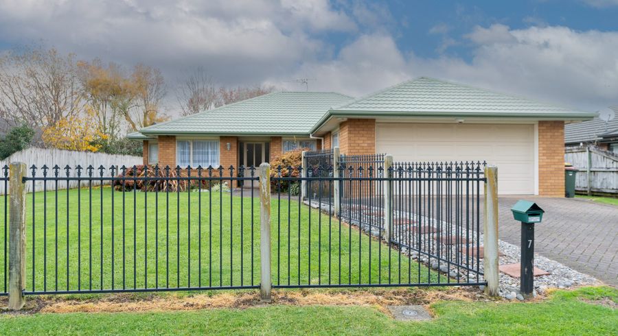  at 7 Dixon Road, Fitzroy, Hamilton