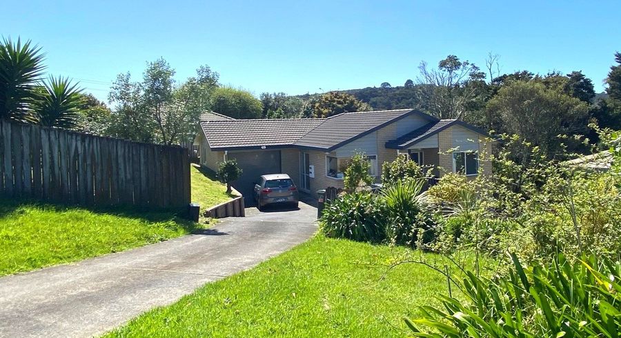 at 6 Notre Dame Way, Albany, Auckland
