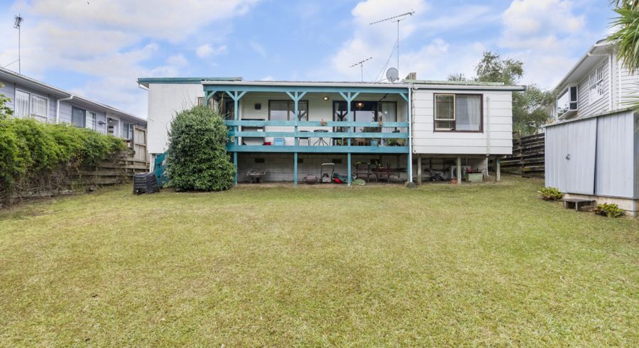  at 4 Tisdall Crescent, Saint Johns, Auckland