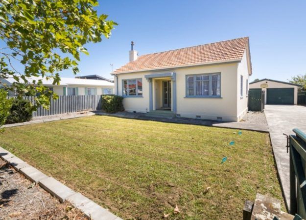  at 1/629 Featherston Street, Roslyn, Palmerston North, Manawatu / Whanganui