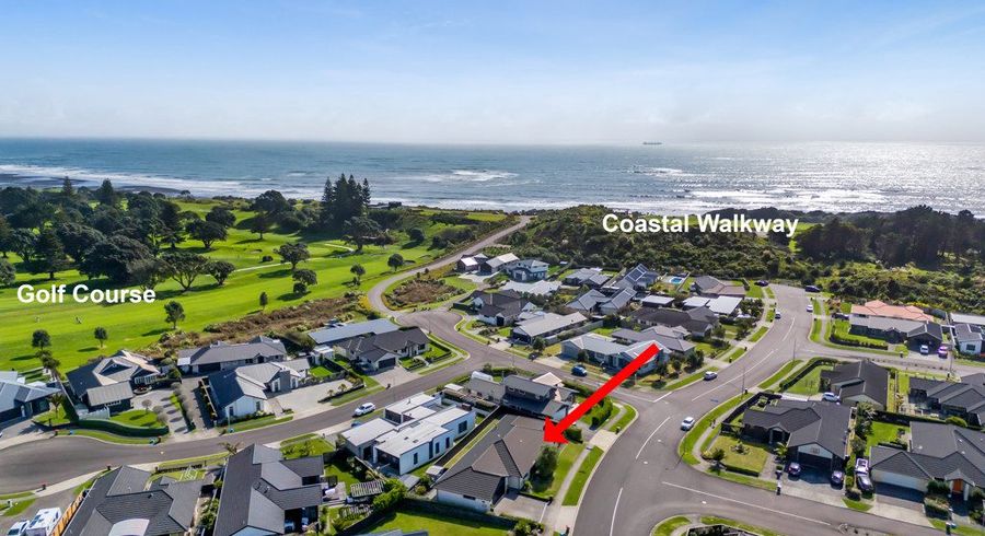  at 65 Links Drive, Waiwhakaiho, New Plymouth