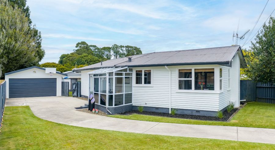  at 4 Colstone Street, Glenview, Hamilton, Waikato