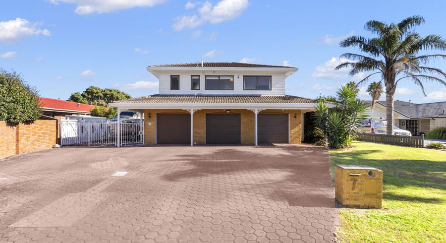  at 7 Riksha Place, Conifer Grove, Takanini