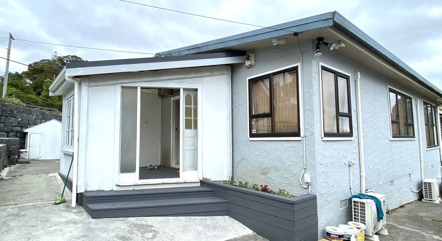  at 147 Forest Hill Road, Henderson, Auckland