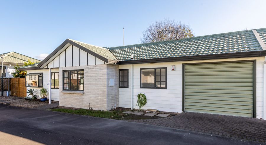  at 2/2A Spriggs Crescent, Greenmeadows, Napier, Hawke's Bay