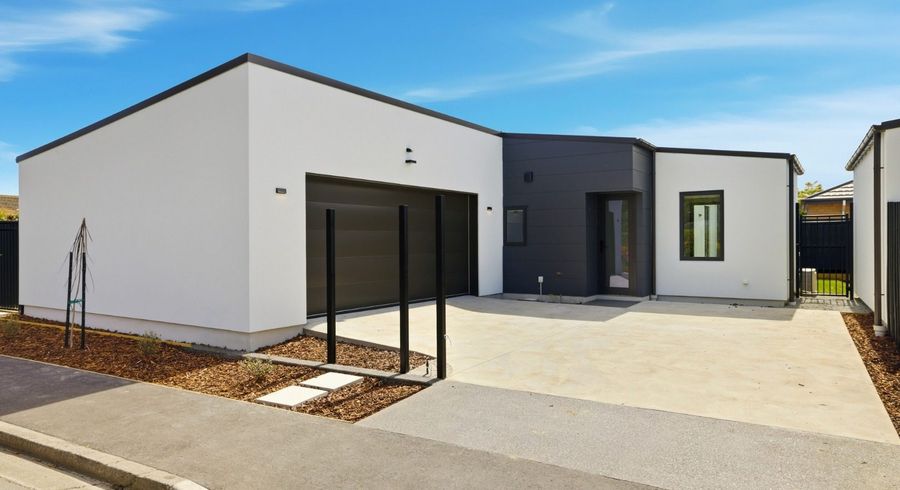  at 1/6 Manatu Lane , Waltham, Christchurch City, Canterbury