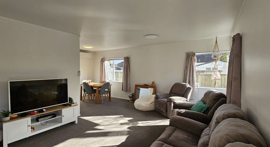  at 2/289 Naenae Road, Naenae, Lower Hutt