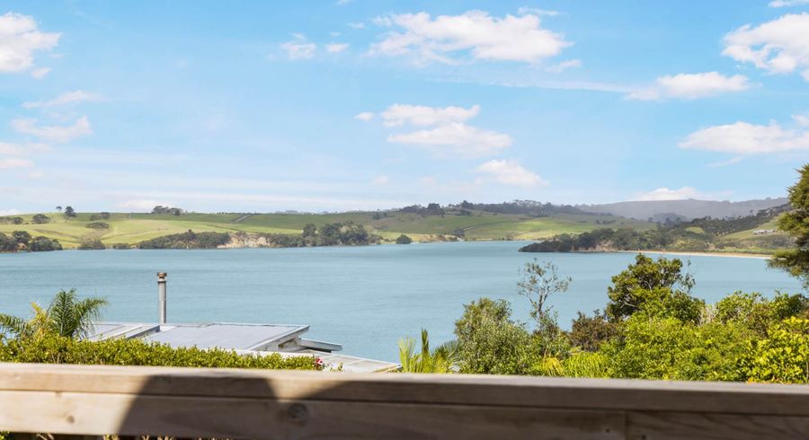 at 183 Wade River Road, Wade Heads, Whangaparaoa