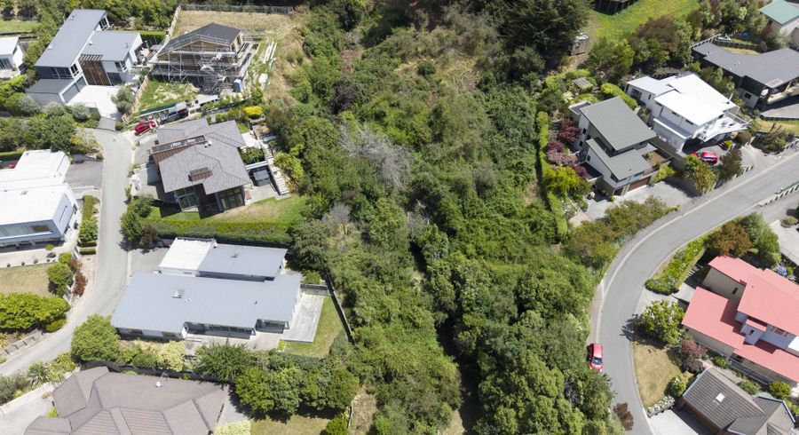  at 6 Plumwood Lane, Cashmere, Christchurch City, Canterbury