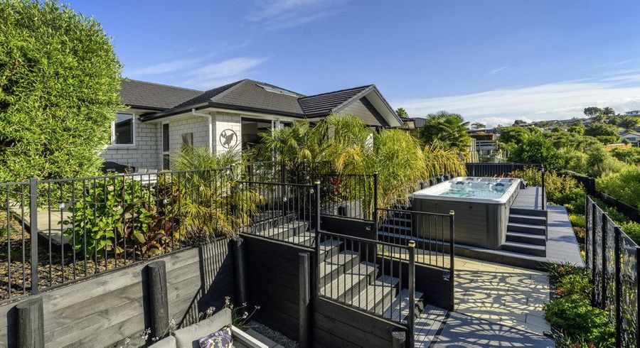  at 99 Castlewold Drive, Bethlehem, Tauranga