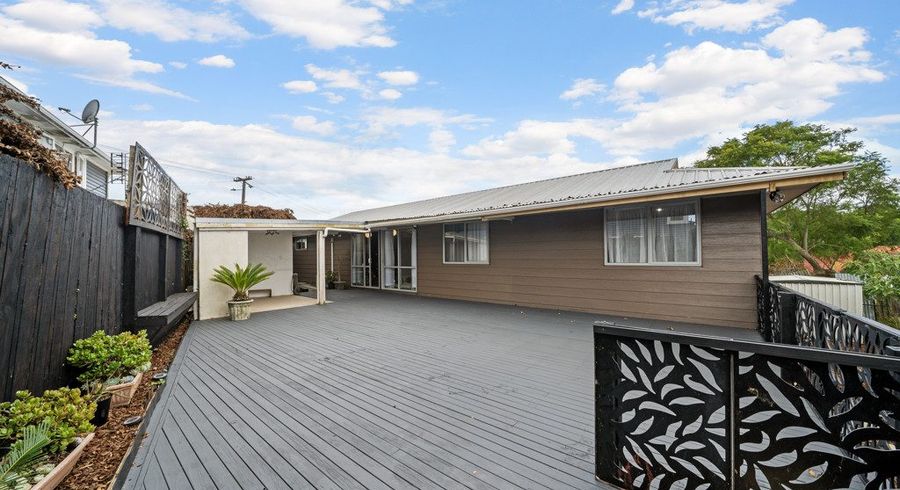  at 55 Leybourne Circle, Wai O Taiki Bay, Auckland City, Auckland