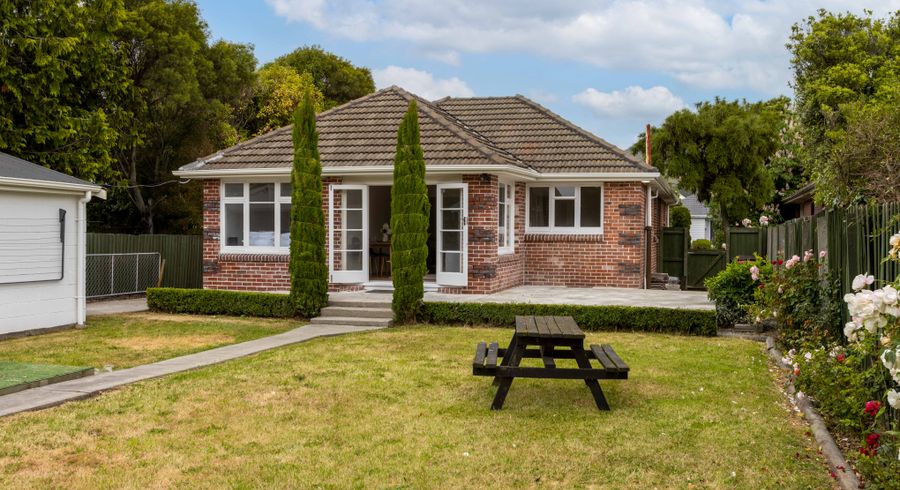  at 15 Curries Road, Hillsborough, Christchurch