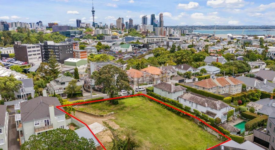  at 25 St Georges Bay Road, Parnell, Auckland City, Auckland