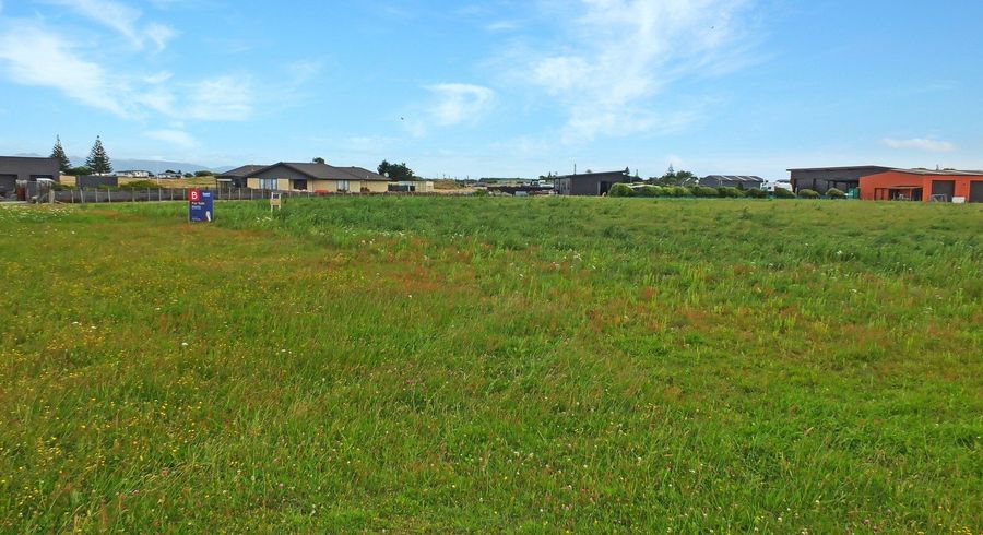  at 10 Carex Grove, Foxton Beach, Horowhenua, Manawatu / Whanganui