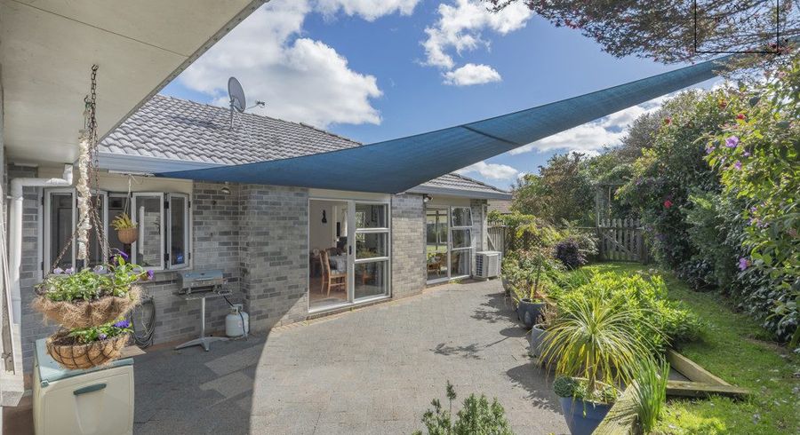  at 27 Trossach Place, Wattle Downs, Manukau City, Auckland