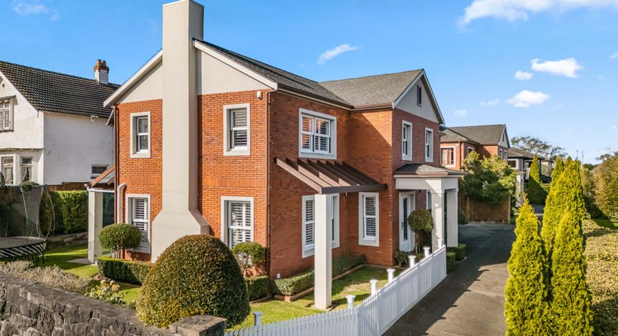 at 8 Hororata Road, Hauraki, North Shore City, Auckland