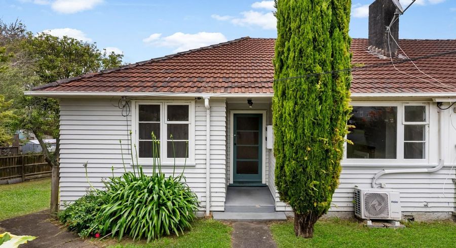  at 5 Fifeshire Street, Belmont, North Shore City, Auckland