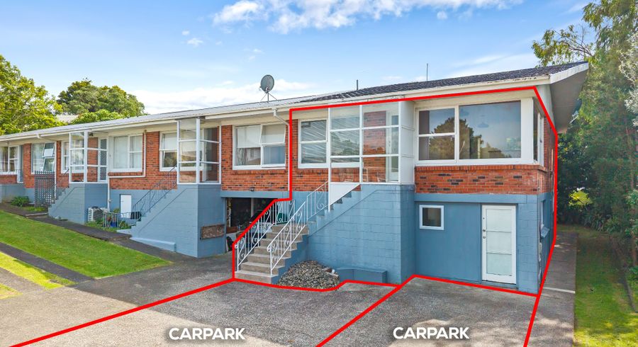  at 1/11 Evelyn Place, Hillcrest, North Shore City, Auckland