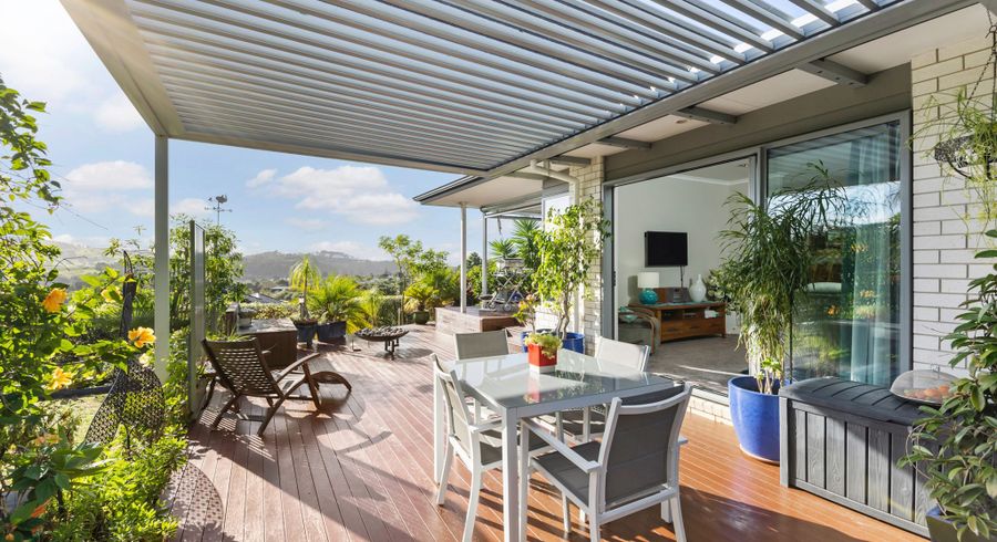  at 8 Fendalton Place, Hatfields Beach, Orewa
