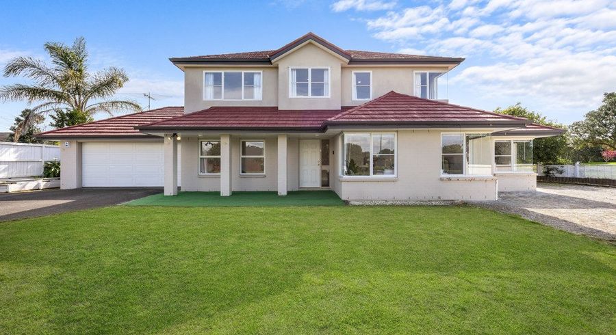  at 206 Carnoustie Drive, Wattle Downs, Manukau City, Auckland