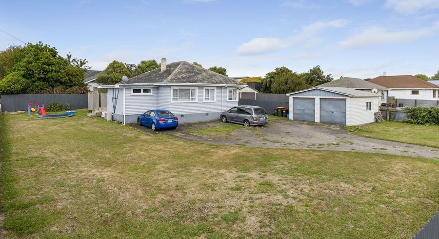  at 1 Caplen Street, Hawera