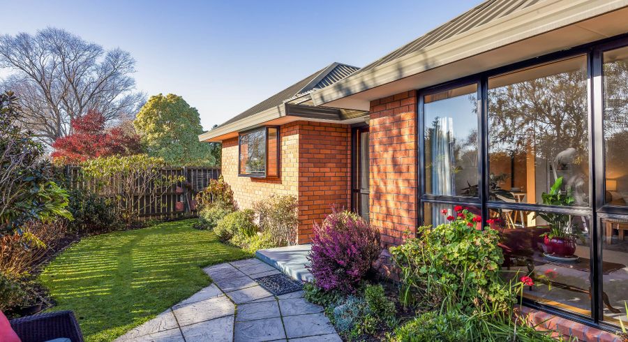  at 1/74 Lowry Avenue, Redwood, Christchurch