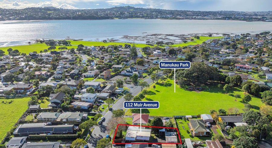  at 112 Muir Avenue, Mangere Bridge, Auckland