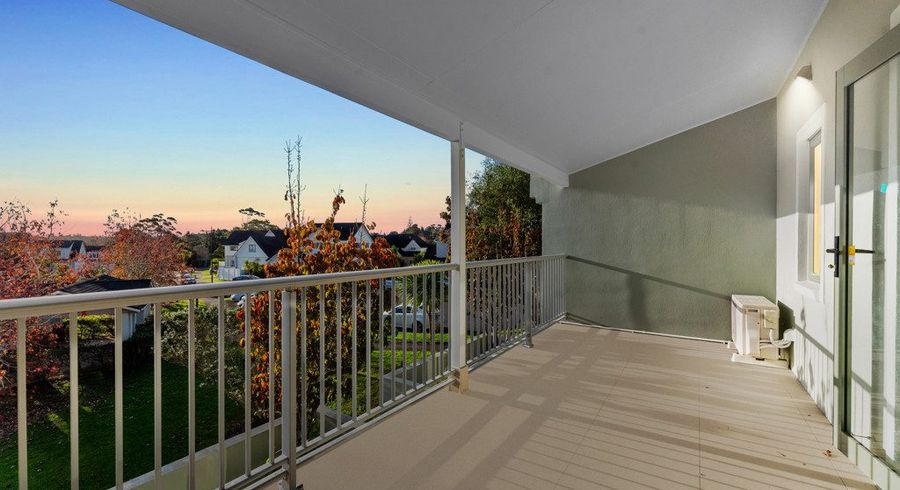  at 2/11 Hatfield Place, Albany, North Shore City, Auckland