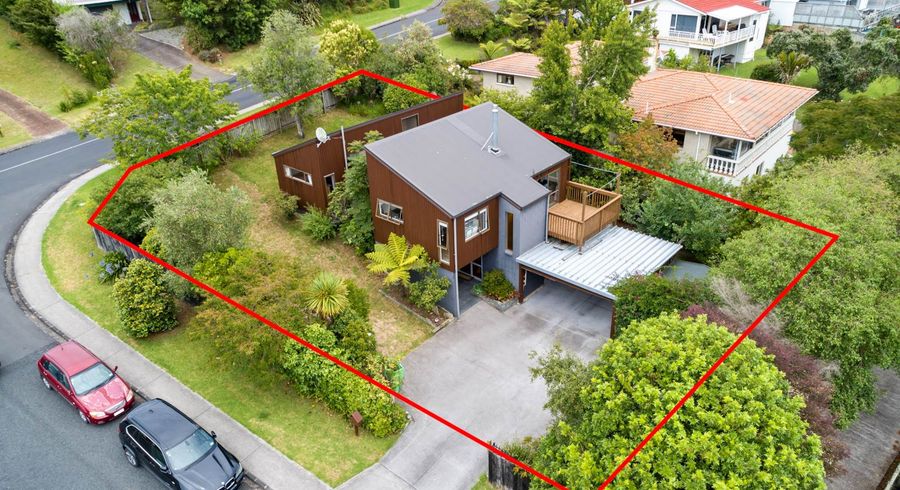  at 1A Flavia Close, Torbay, Auckland