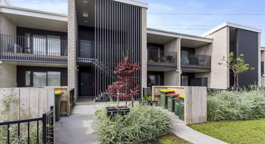  at 10/18 Titoki Street, Te Atatu Peninsula, Waitakere City, Auckland