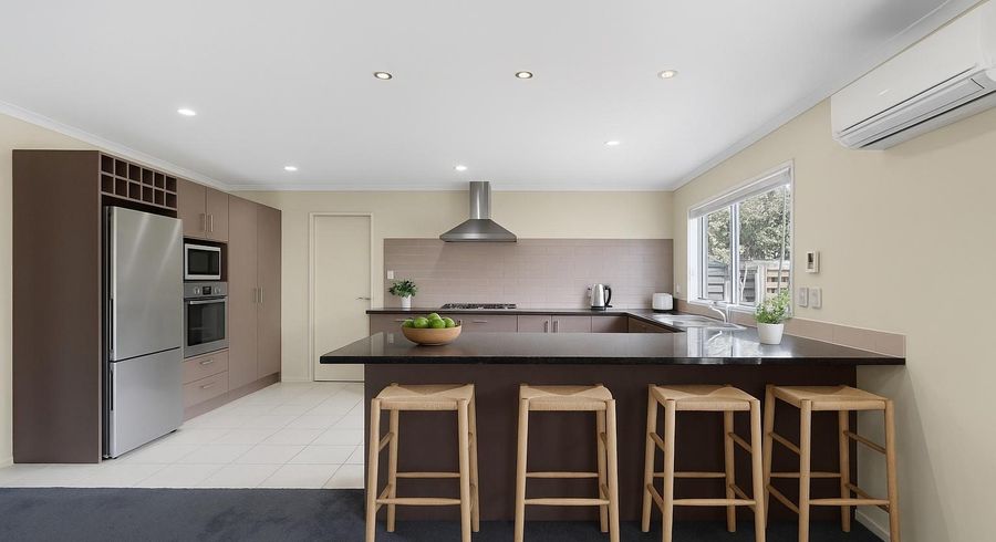  at 20 Bridgefield Crescent, Flat Bush, Manukau City, Auckland