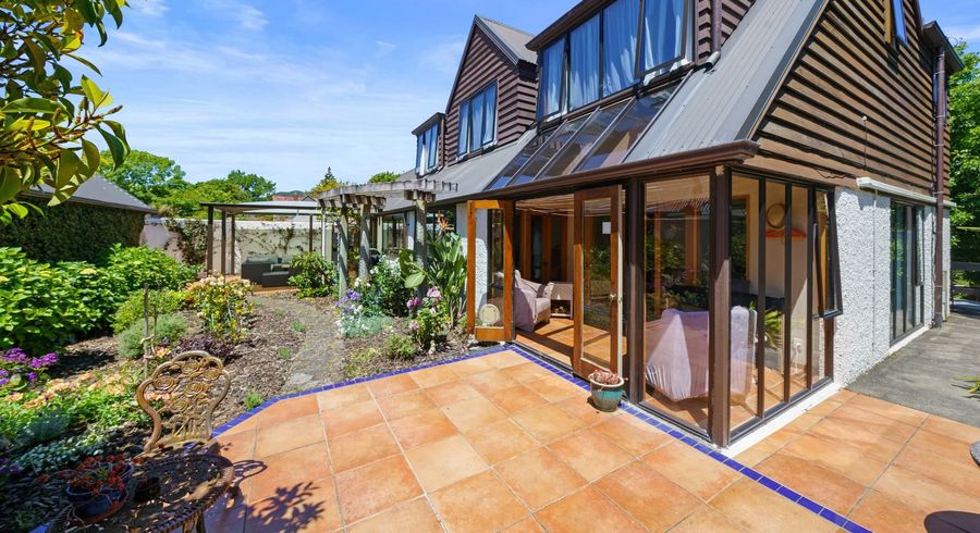  at 8B Myrtle Street, Hutt Central, Lower Hutt