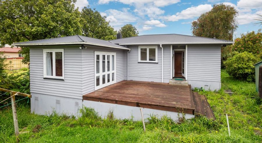  at Henderson, Waitakere City, Auckland