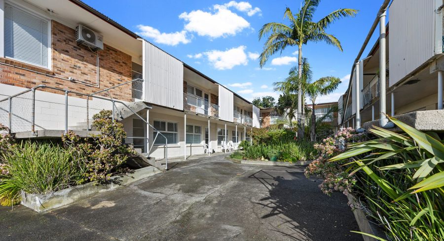  at 13/145 Bassett Road, Remuera, Auckland City, Auckland