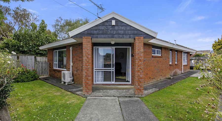  at 52 Pine Avenue, Ebdentown, Upper Hutt, Wellington