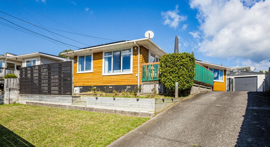  at 43 Mark Avenue, Paparangi, Wellington
