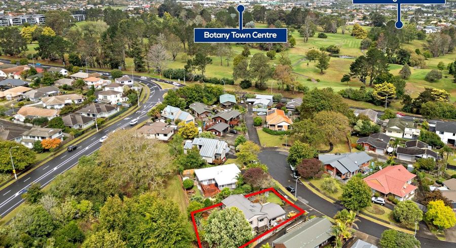  at 32 Lochend Place, Highland Park, Auckland