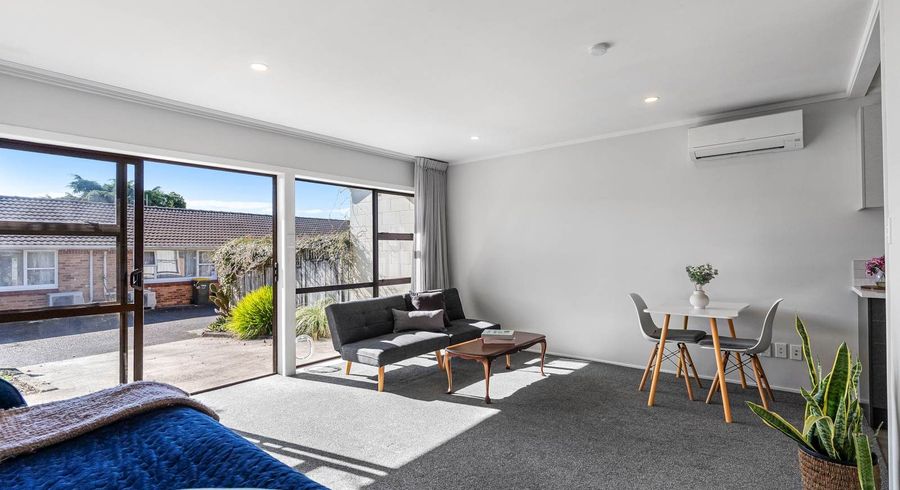  at 21/85 Edmonton Road, Henderson, Waitakere City, Auckland