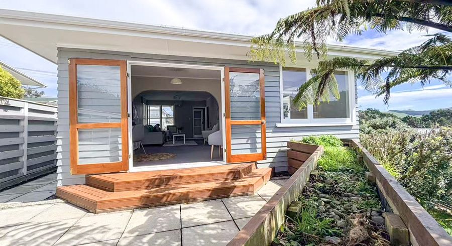  at 64 Mark Avenue, Paparangi, Wellington, Wellington