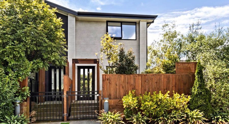  at 1/102 Millbrook Road, Sunnyvale, Waitakere City, Auckland