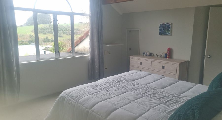  at 2284C Hunua Road, Papakura