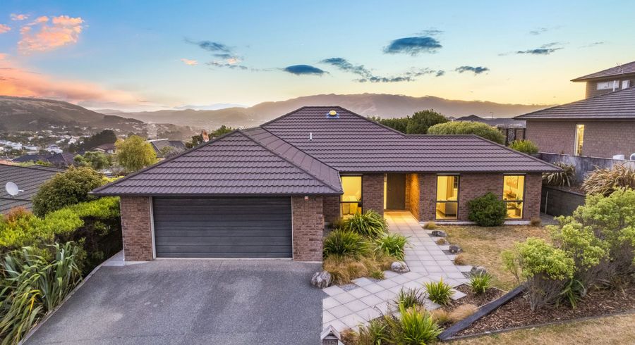  at 123 Te Puia Drive, Aotea, Porirua