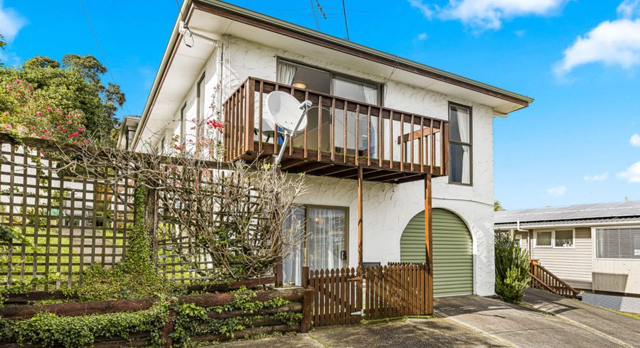  at 1/12 Glenvar Road, Torbay, North Shore City, Auckland