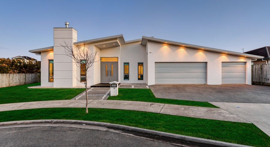  at 14 Platina Place, Flagstaff, Hamilton