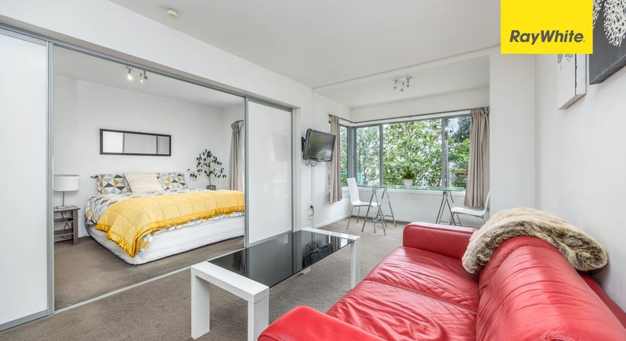  at 208/2 Maungawhau Road, Newmarket, Auckland City, Auckland